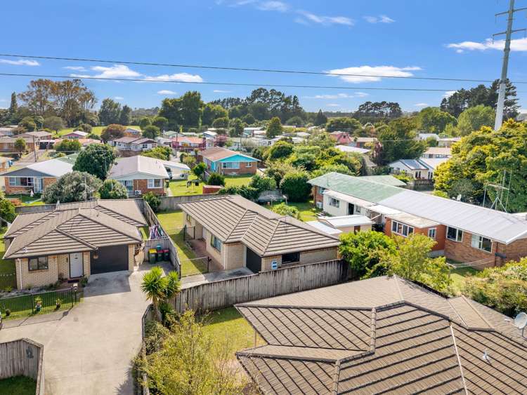 10E Yorkshire Road Silverdale_28