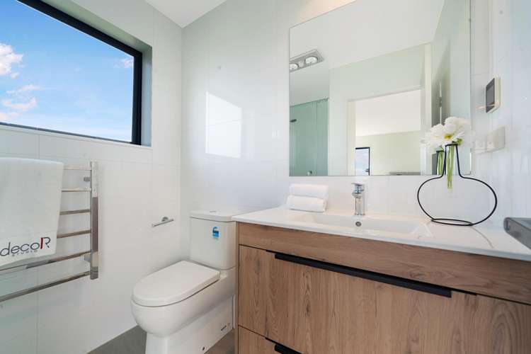 150 Hobsonville Road Hobsonville_13