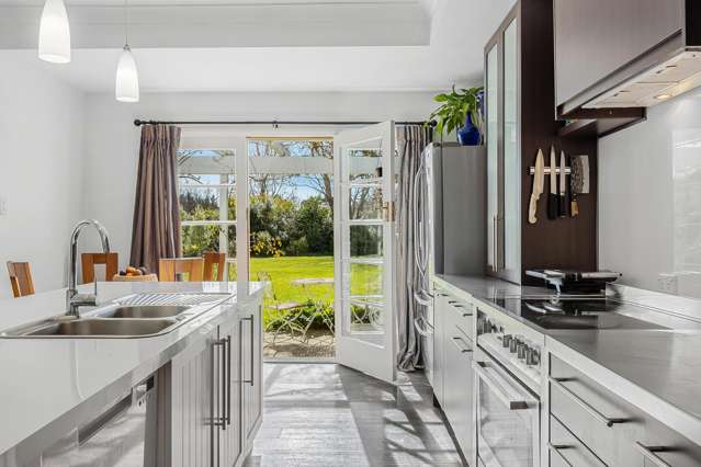 638 Oxford Road Fernside_4