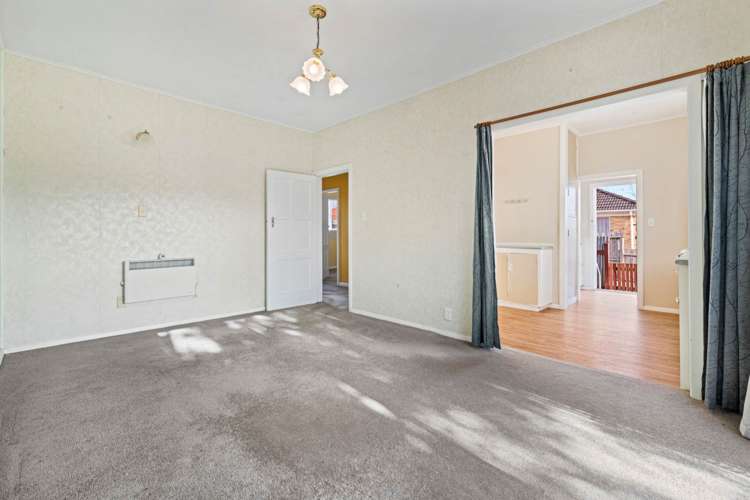 1/101a Clevedon Road Papakura_3