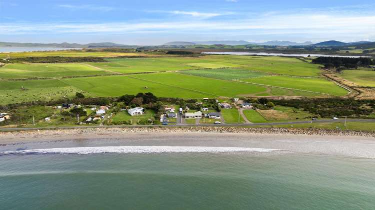 232 Colac Foreshore Road Colac Bay_31