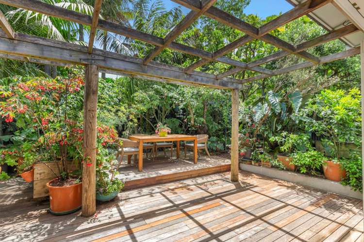 42 Mozeley Avenue Devonport_26