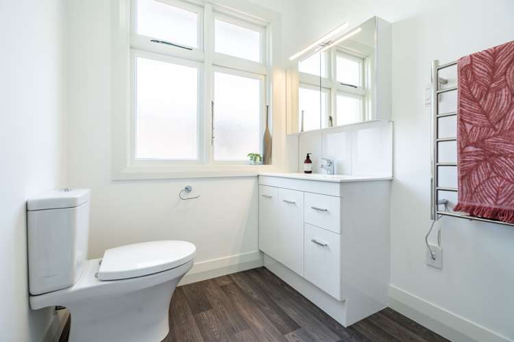 146 Bay View Road South Dunedin_9