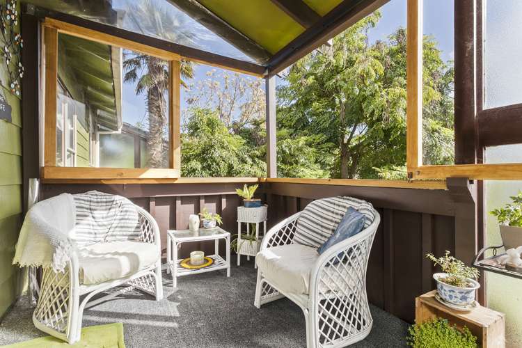 2/46 Seabrook Avenue New Lynn_3