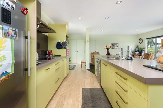 15 Maggie Place Ohauiti_4