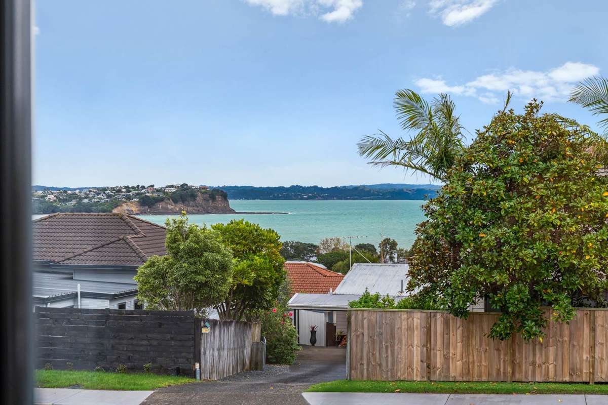 935 Whangaparaoa Road_4
