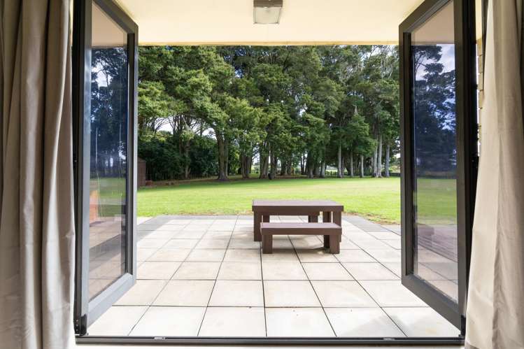 1041 Waiuku Road Waiuku_11