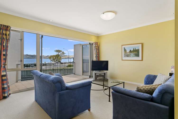 2/144 Lake Terrace Taupo_6