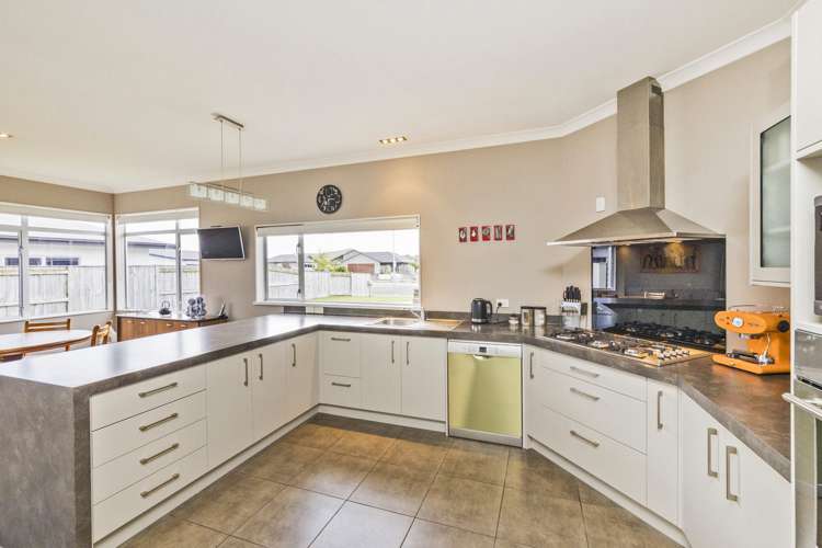 5 Manhattan Court Kelvin Grove_7