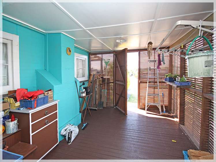 22 Andresen Street Foxton Beach_18