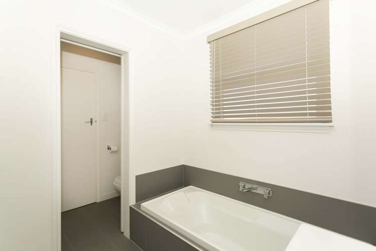 121 Harrison Street Allenton_18