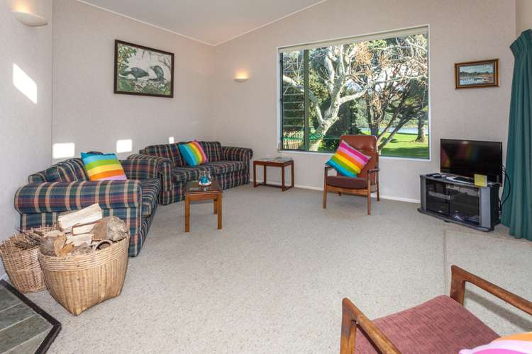 127 Patuwai Drive Whangamata_15