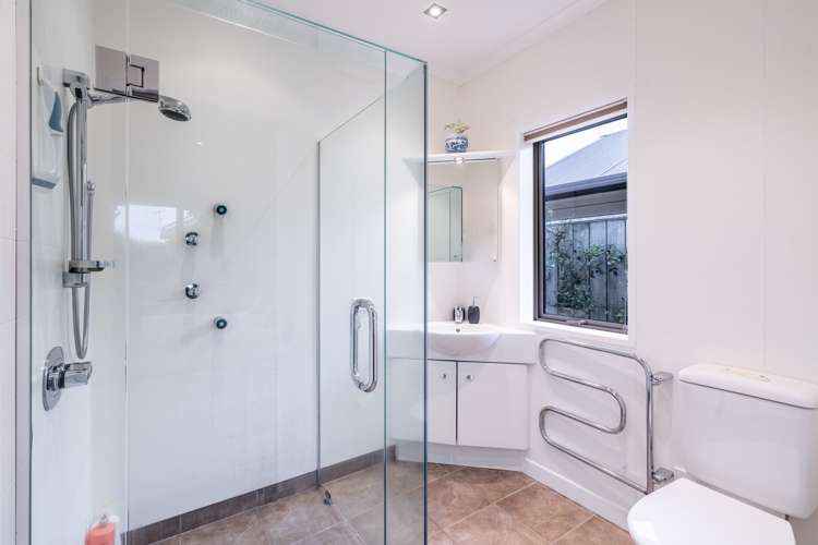 55 Glenroy Park Drive Waikiwi_13