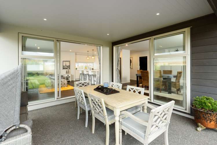 30 Kahuparere Crescent Pyes Pa_12