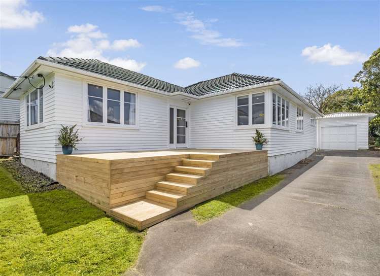 15 Waione Avenue Te Atatu Peninsula_20