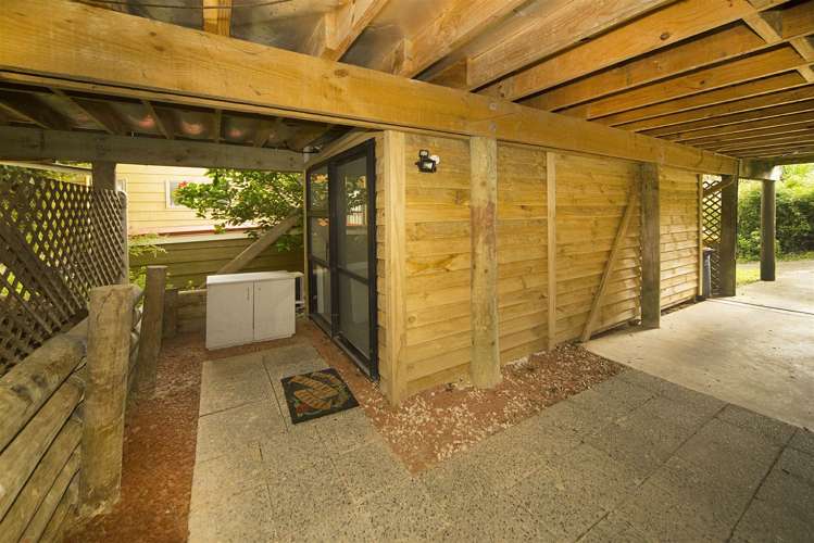 1/2 Hobby Avenue Birkdale_17