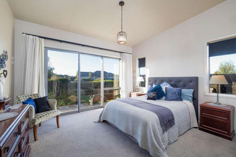 39 Blunden Road Lincoln_10