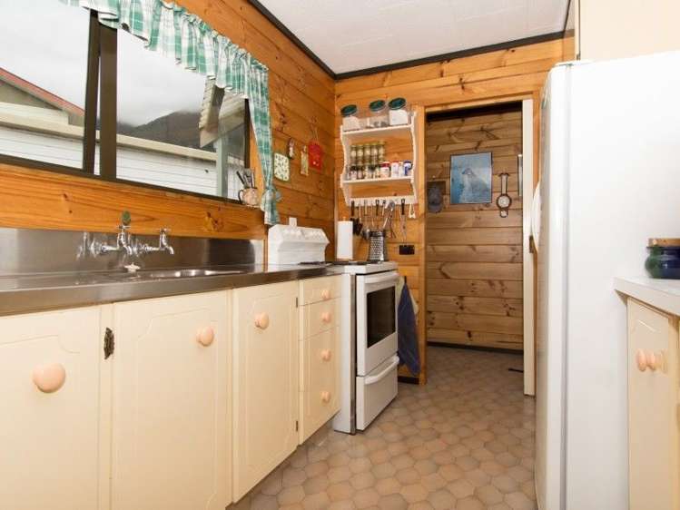 2325 Croisilles-French Pass Road Okiwi Bay_6