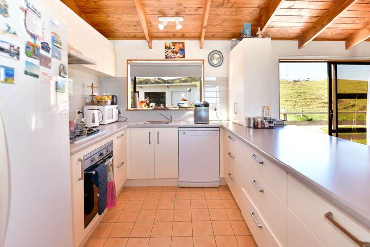 3356 Kaipara Coast Highway Glorit_14