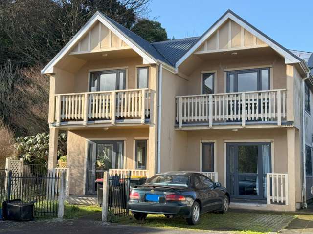 Tidy three bedroom flat