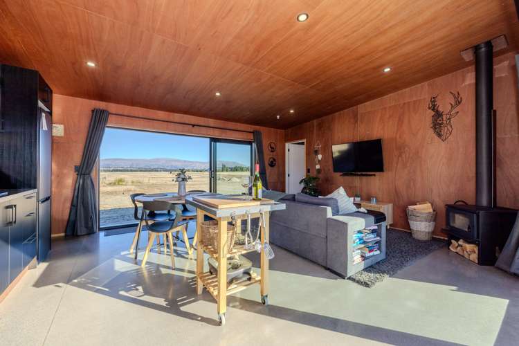 14 Lost Burn Road Lake Hawea_13