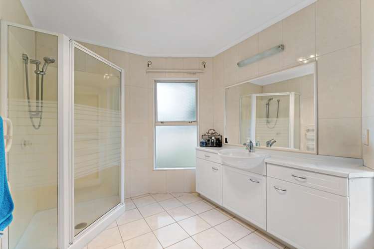 25 Bronte Place Somerville_18