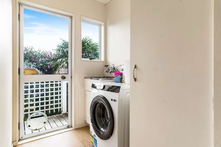 1/25a Clark Road Pahurehure_11