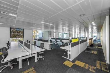 167 Victoria Street West_4