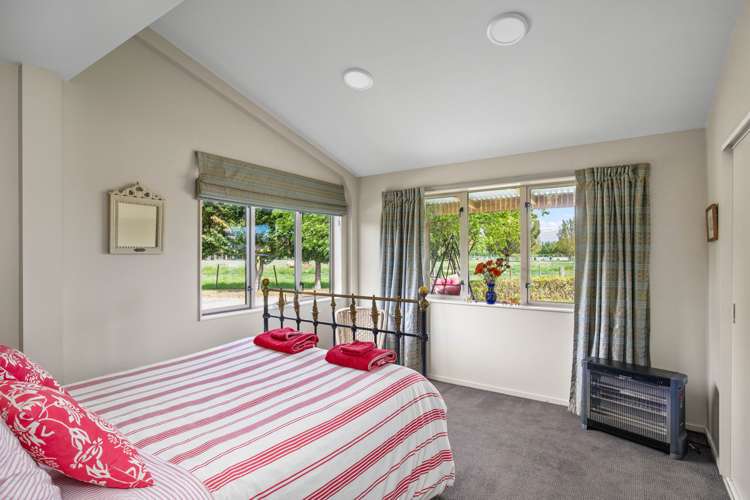 192 Fisher Lane Alexandra_13