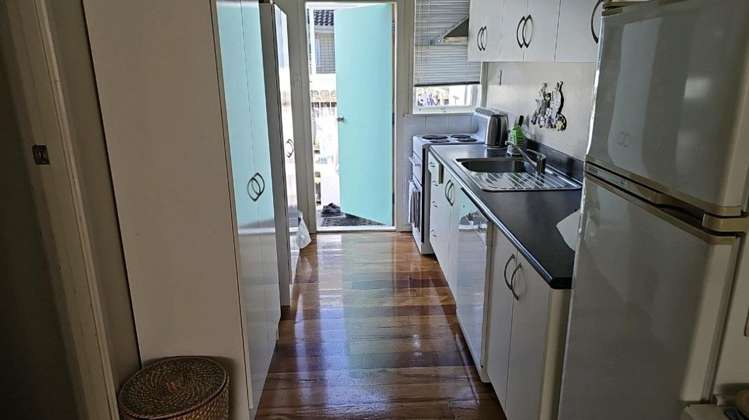 3/45 Abbotts Way Remuera_5