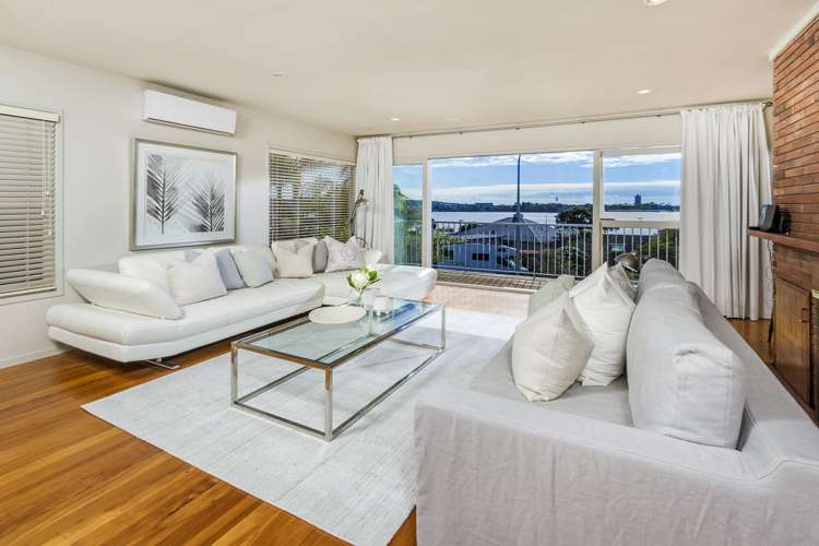 2/14 Lake View Road Takapuna_7