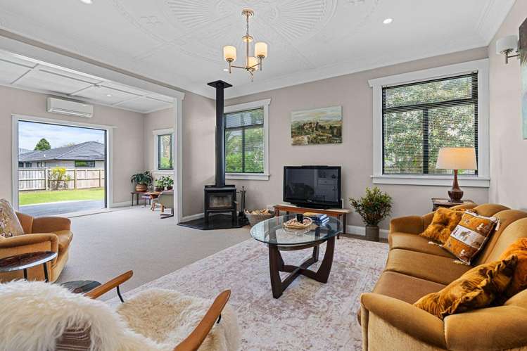 14 Sanders Ave Westown_6