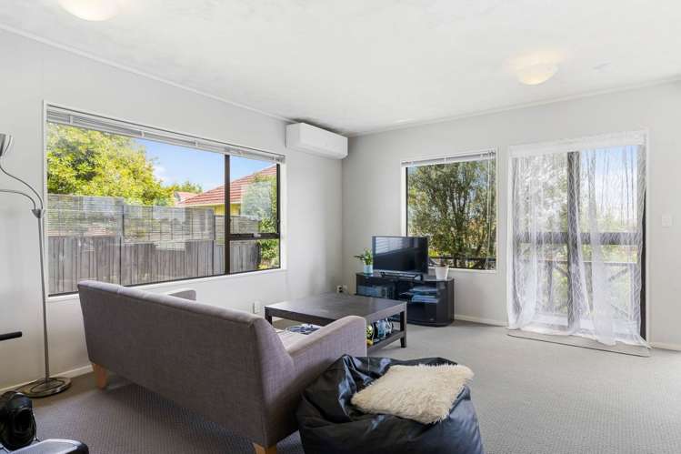 2b Kereru Street Henderson_10
