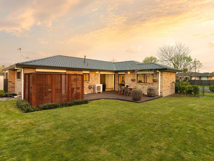 64 Bouverie Crescent Flagstaff_20