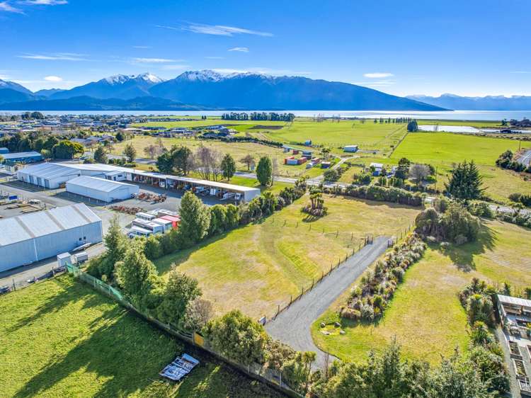 16 Blatch Road Te Anau_11