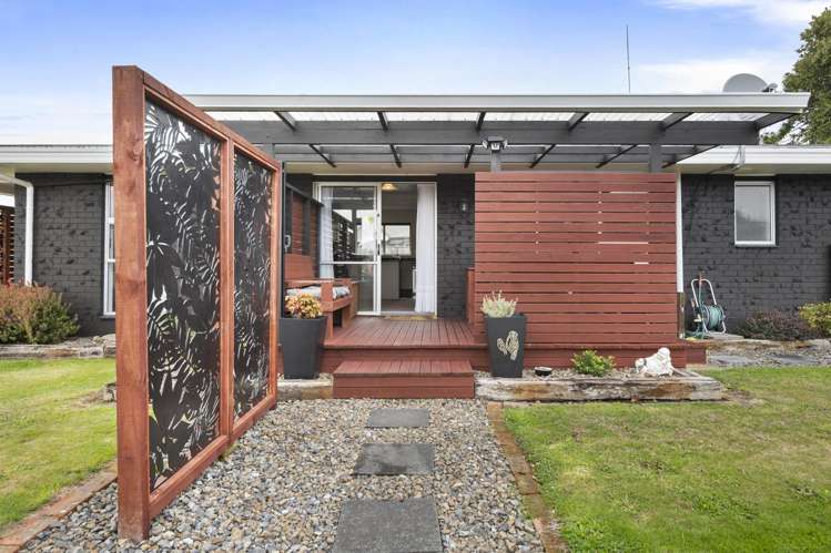 10 Suffolk Crescent Feilding_1