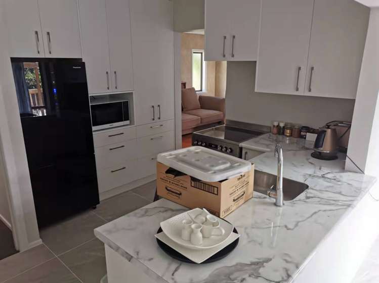 5 Yeovil Road Te Atatu Peninsula_3