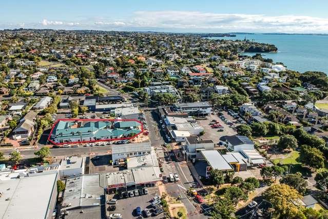 Shop 6/376-378 Beach Road Mairangi Bay_2