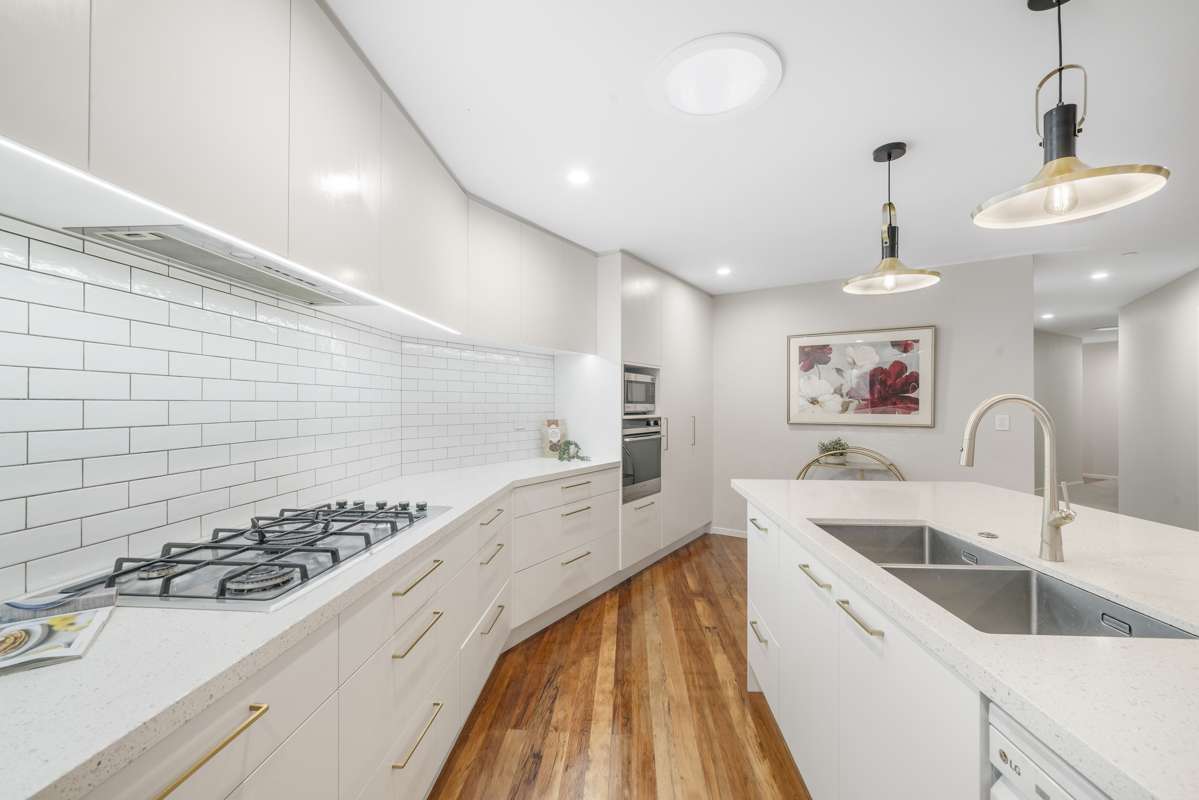 40 Lawrence Crescent_3