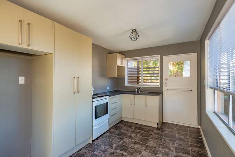 4/4 College Place Lyttelton_9