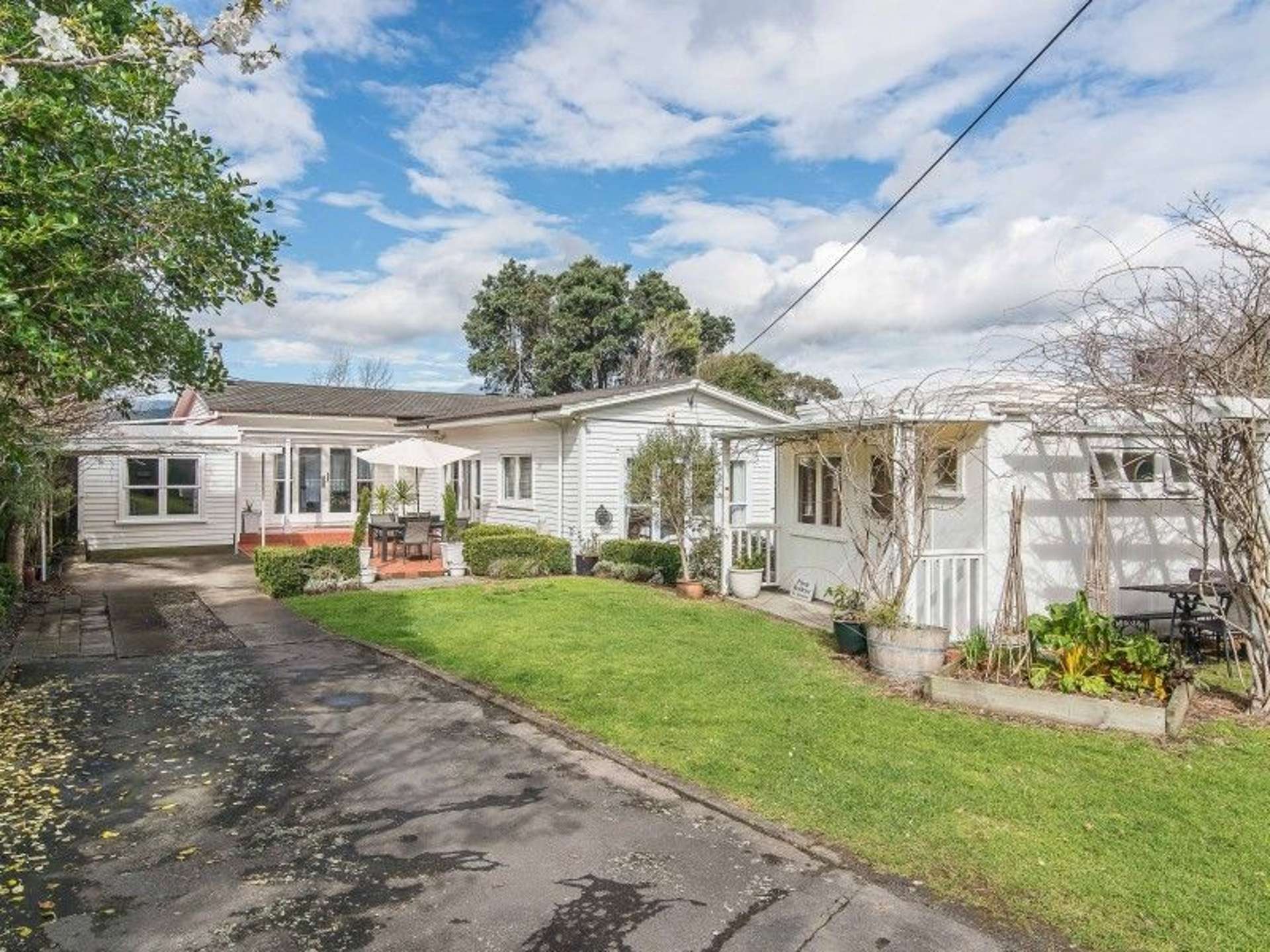 4 Kohutuhutu Road Raumati Beach_0