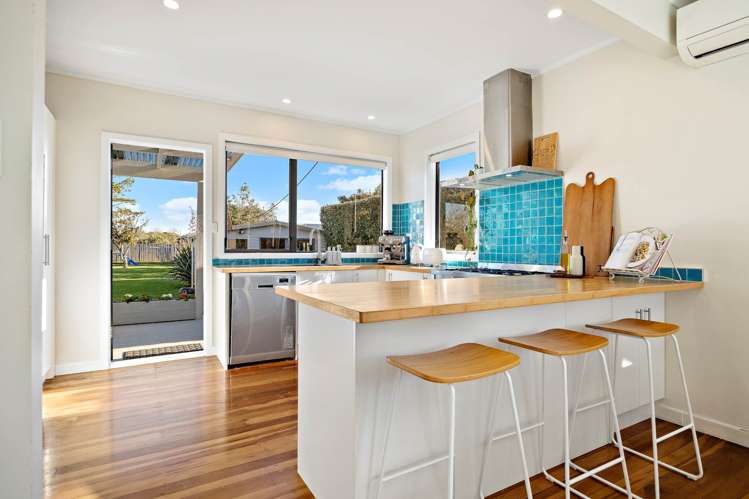 237 Parkhurst Road Parakai_24