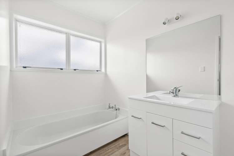 33 Takahe Street Tikipunga_14