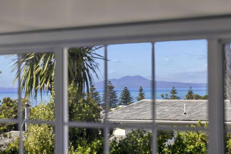 24 Salem Place Torbay_16