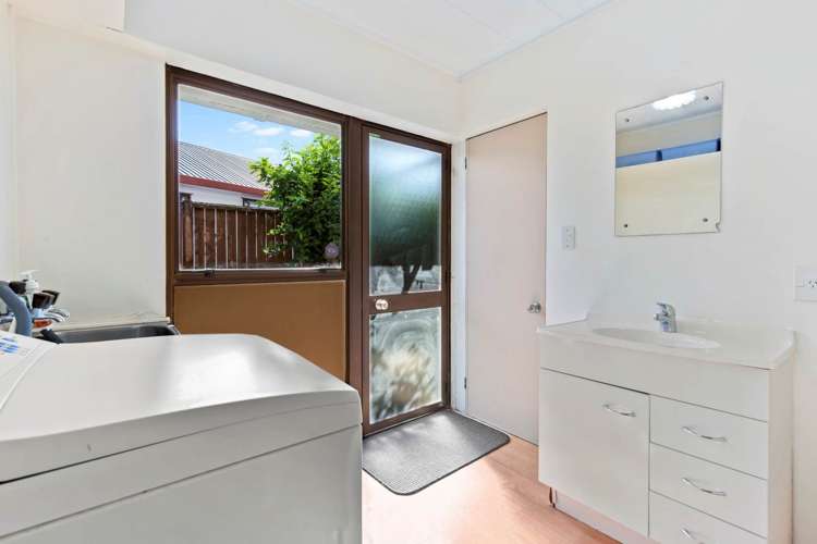 5 Oakmont Place Wattle Downs_22