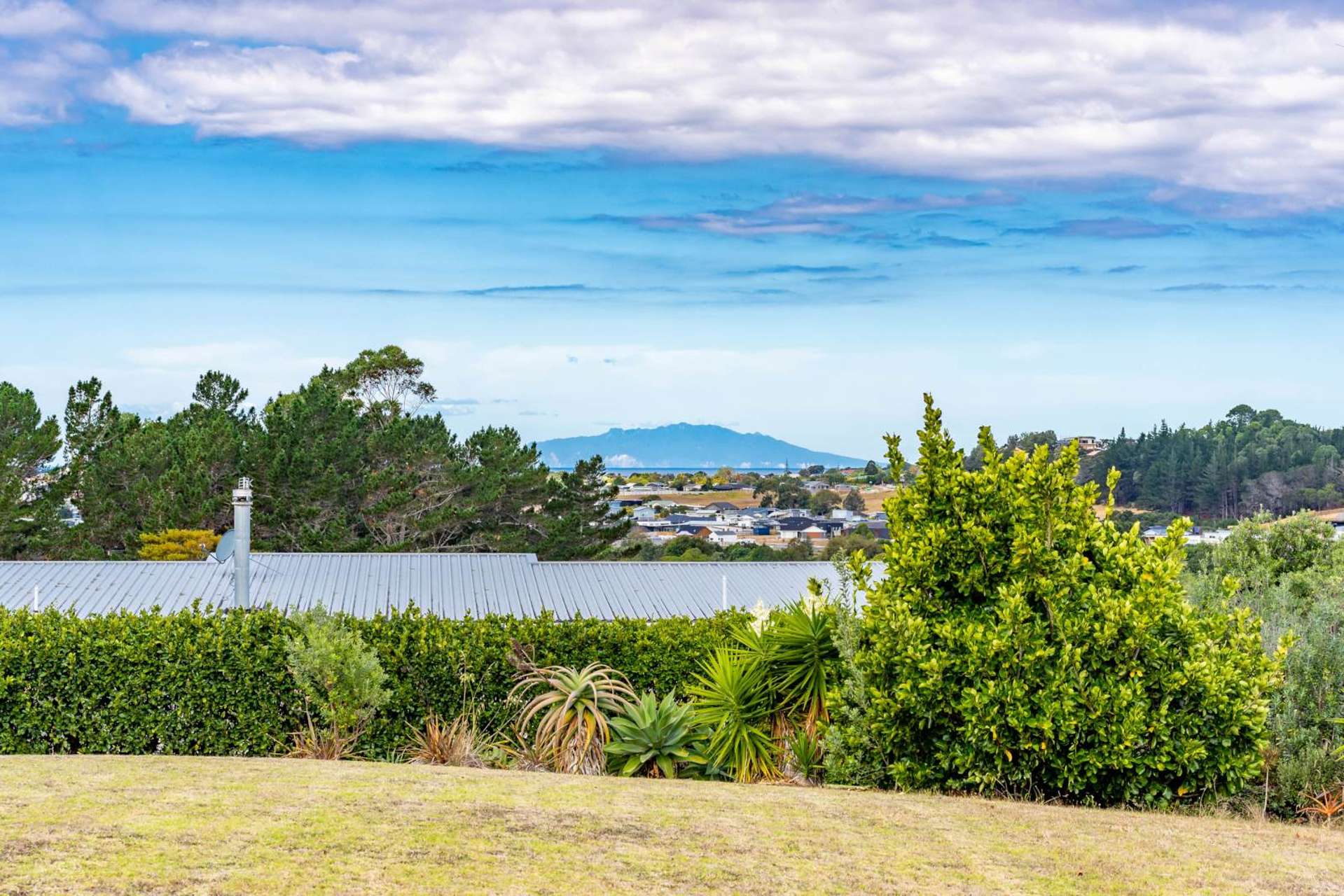 1996b Cove Road Mangawhai_0