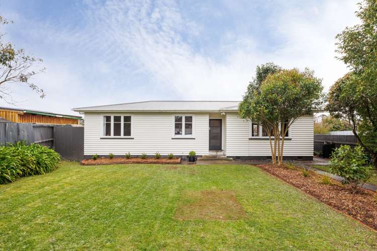 32 Pharazyn Street Feilding_3