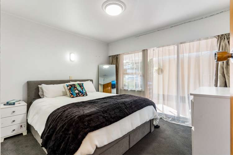 6 James Place Opaheke_13