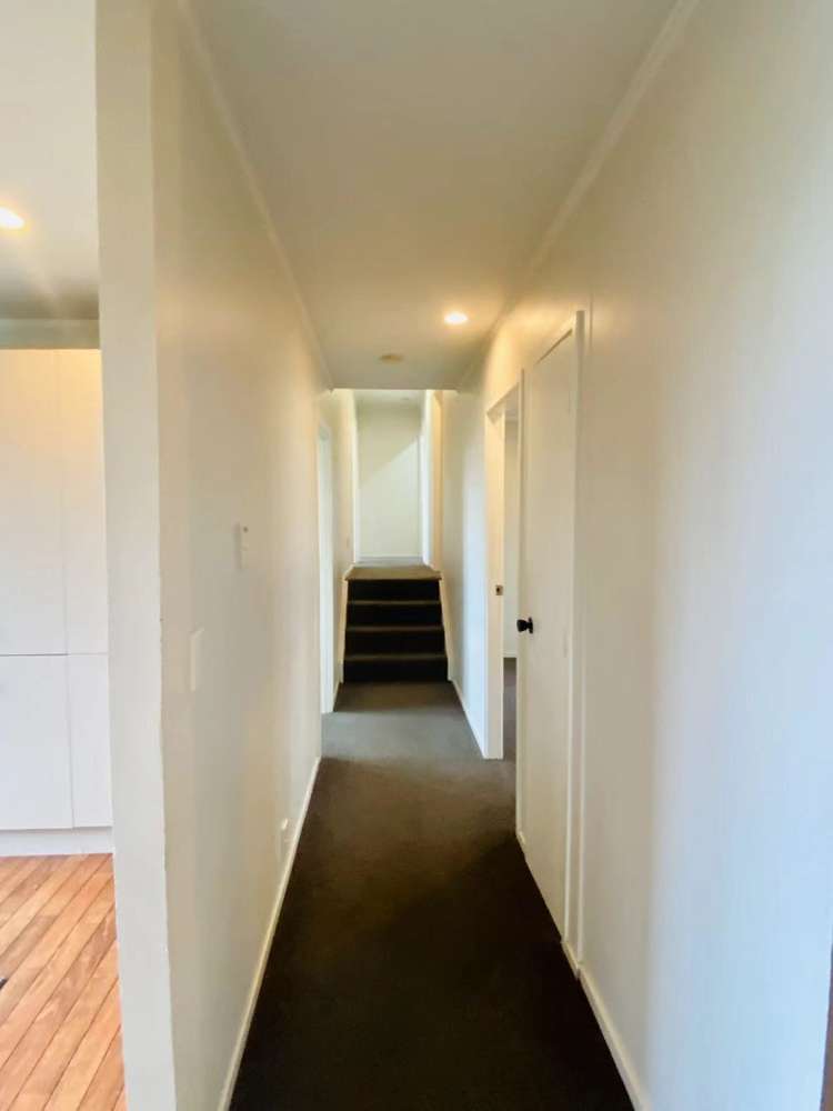 14a Target Road Totara Vale_4