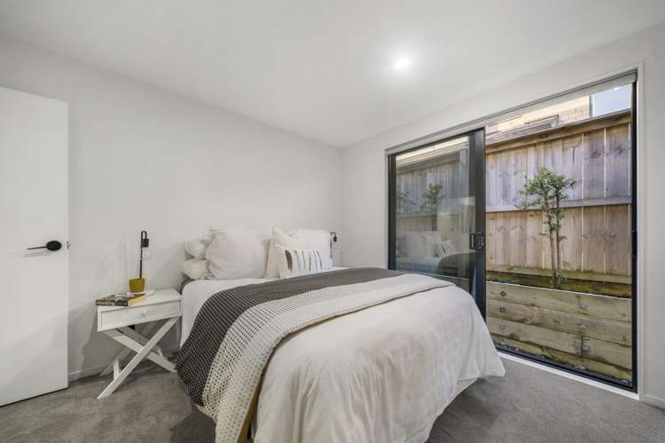 15D Addison Street Blockhouse Bay_11
